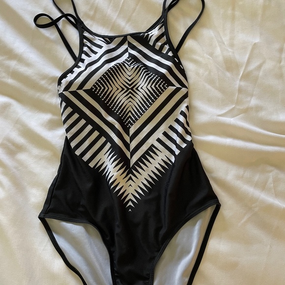 Womens Swimsuit - Picture 1 of 2